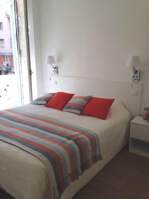 #28 1 Bdr Flat Ac Balcony Hper Central 10Mins To Beach & Old Town Ницца Экстерьер фото